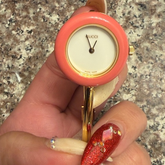 14k Gold Gucci Watch Vintage RARE Bracelet Highly Collectible with Bezels main image 9